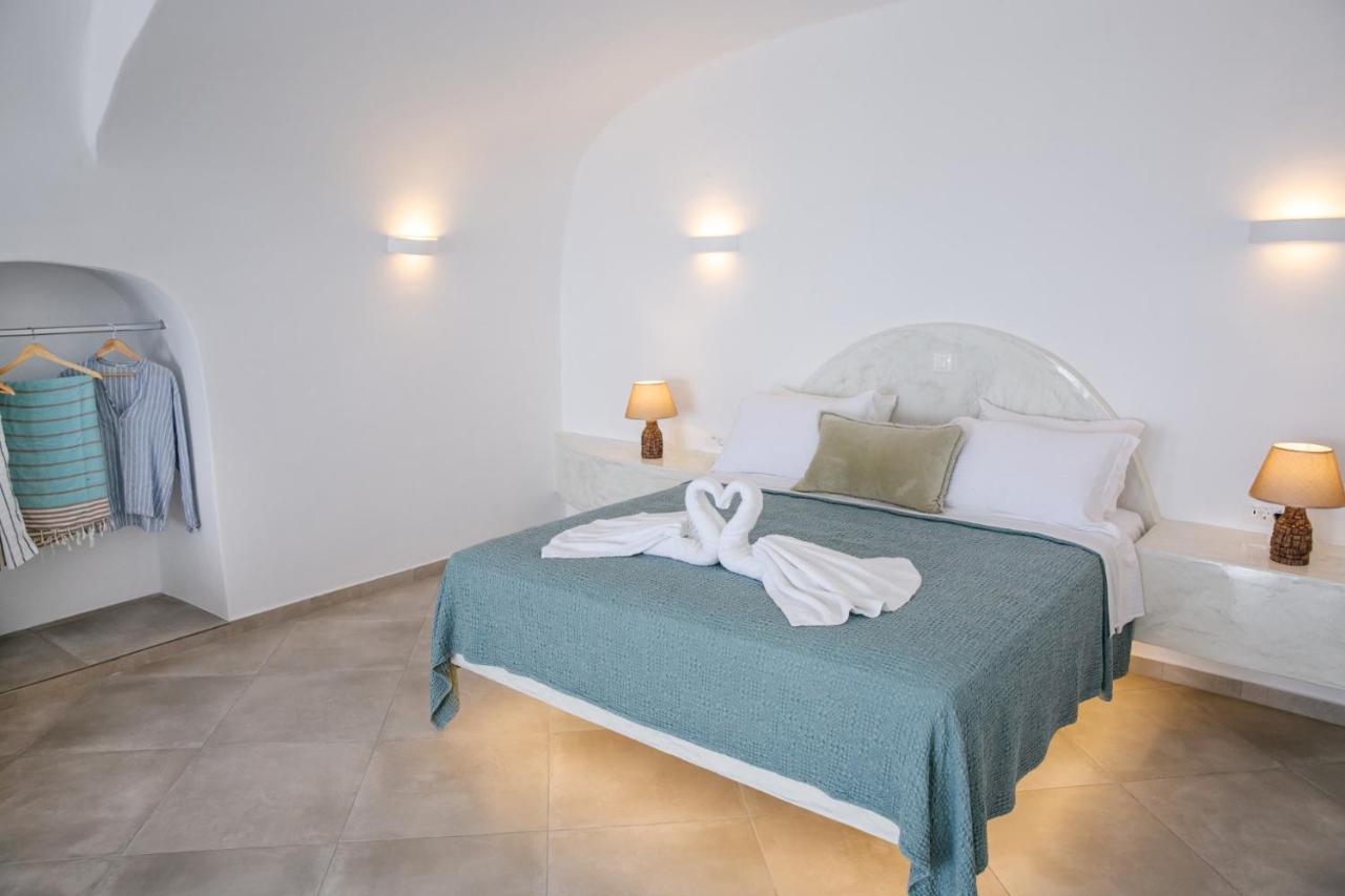 Sun Angelos Oia - Luxury Cave Suites Exterior photo