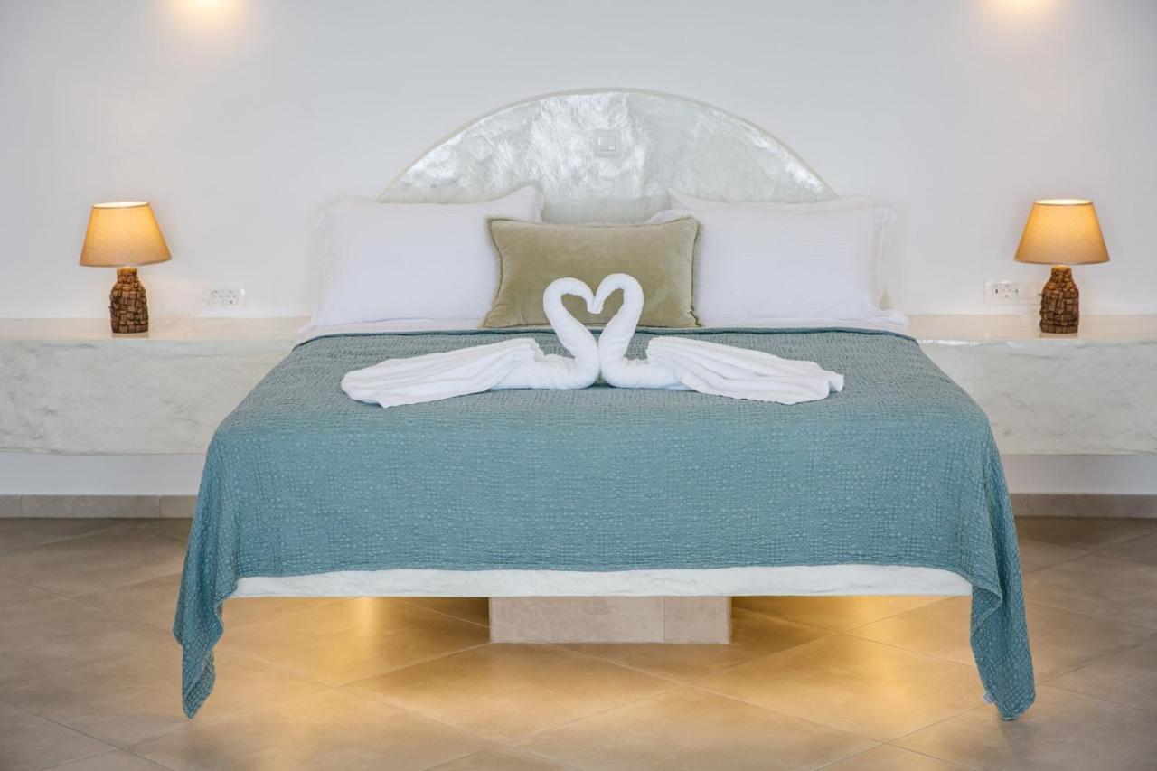 Sun Angelos Oia - Luxury Cave Suites Exterior photo