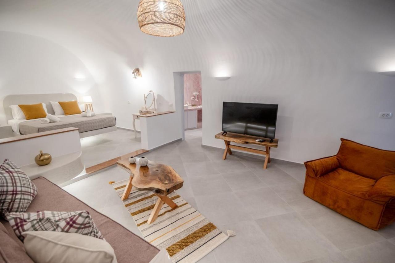 Sun Angelos Oia - Luxury Cave Suites Exterior photo