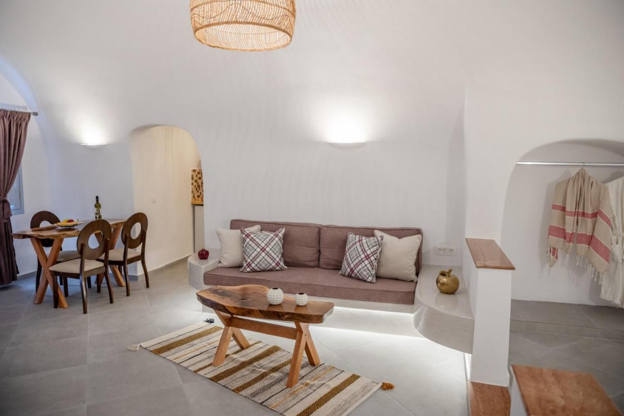 Sun Angelos Oia - Luxury Cave Suites Exterior photo
