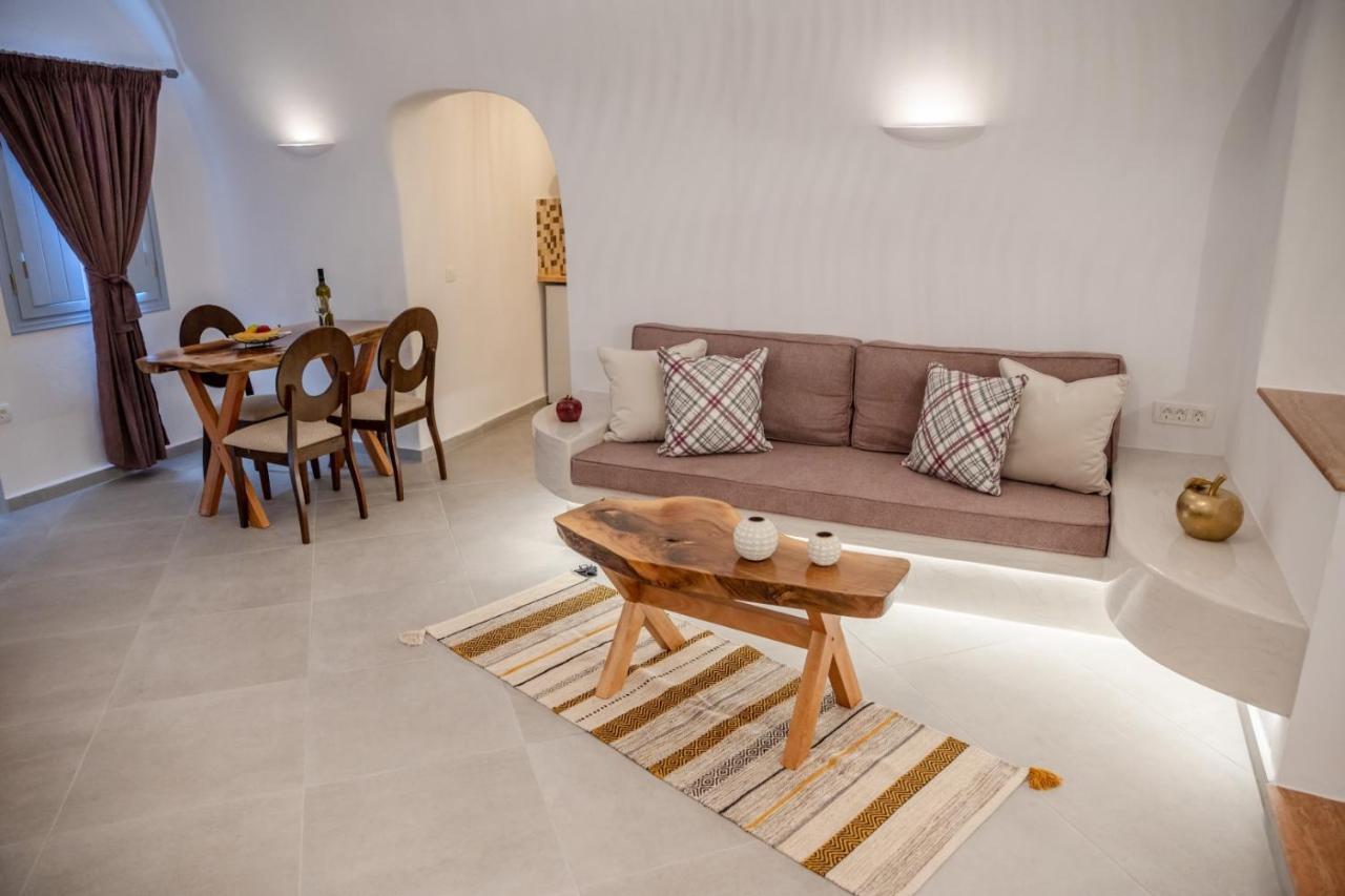 Sun Angelos Oia - Luxury Cave Suites Exterior photo