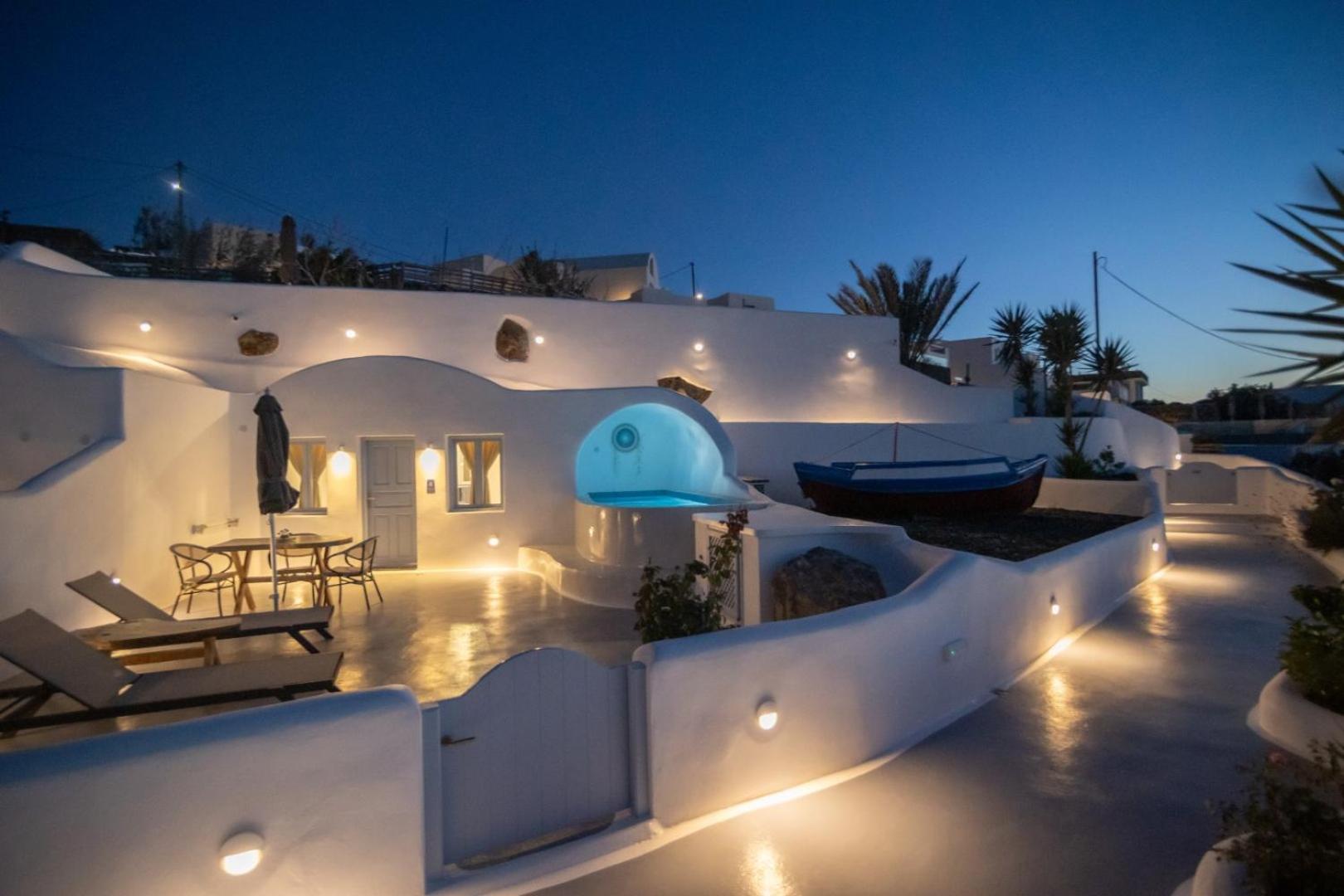 Sun Angelos Oia - Luxury Cave Suites Exterior photo