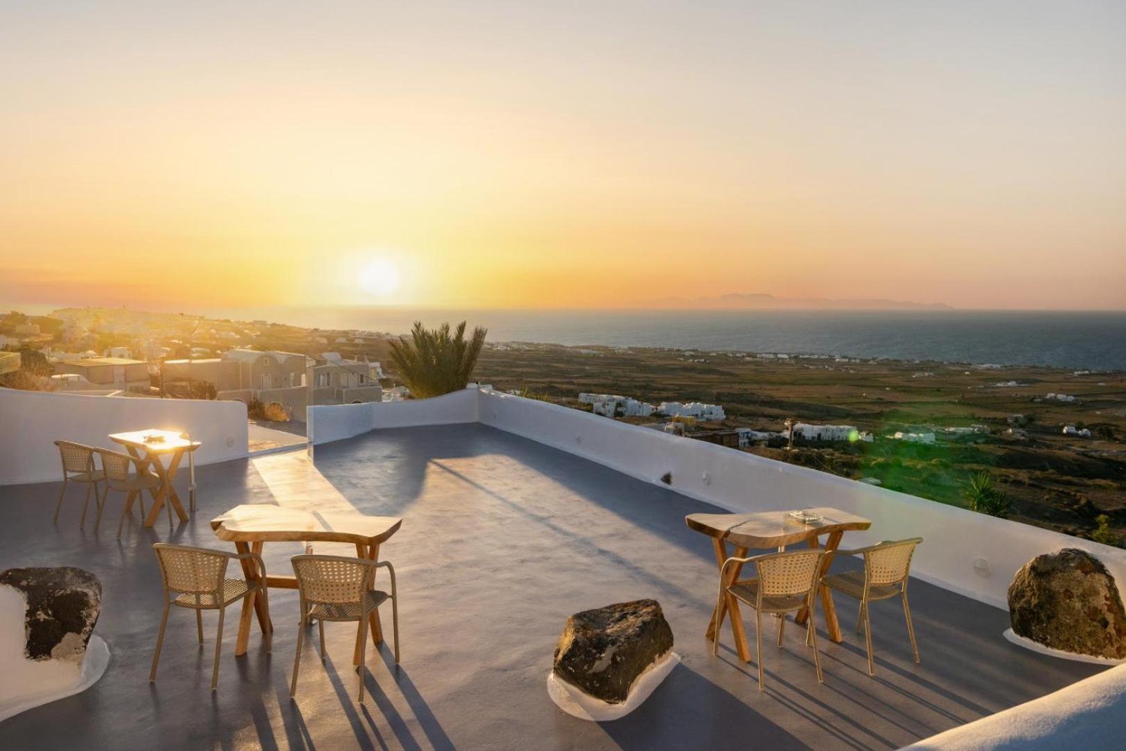 Sun Angelos Oia - Luxury Cave Suites Exterior photo