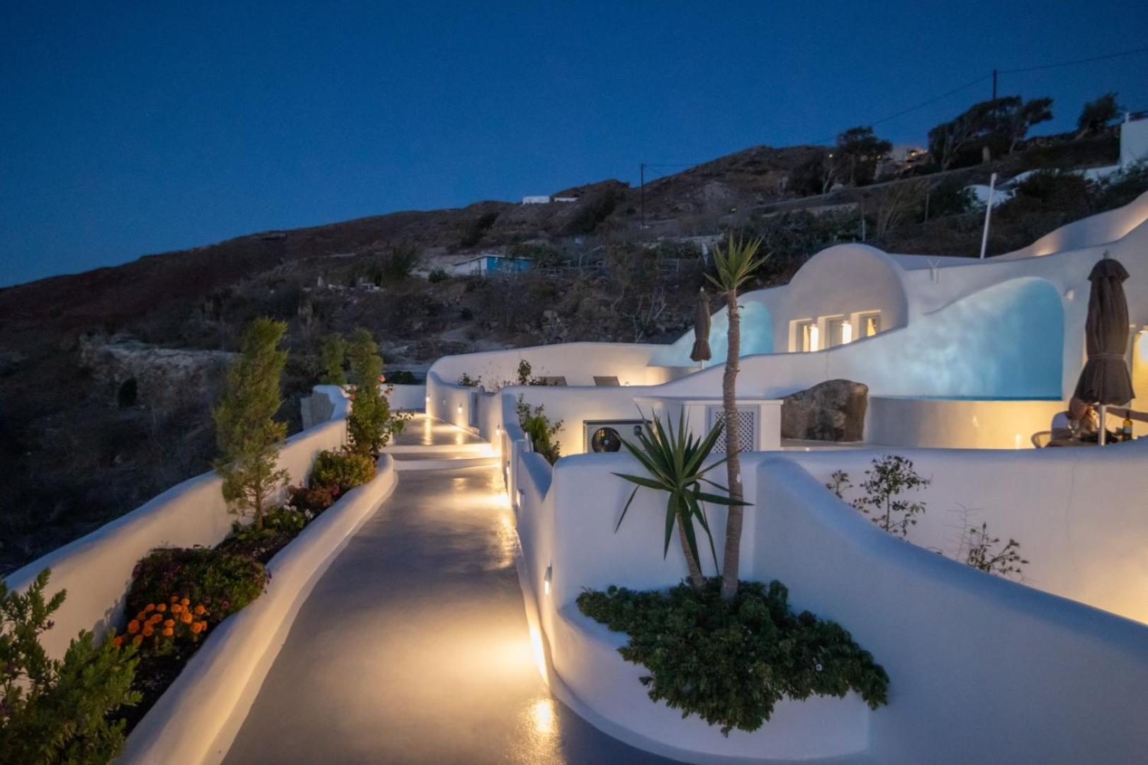 Sun Angelos Oia - Luxury Cave Suites Exterior photo